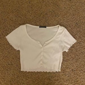 Brandy white ruffle zelly